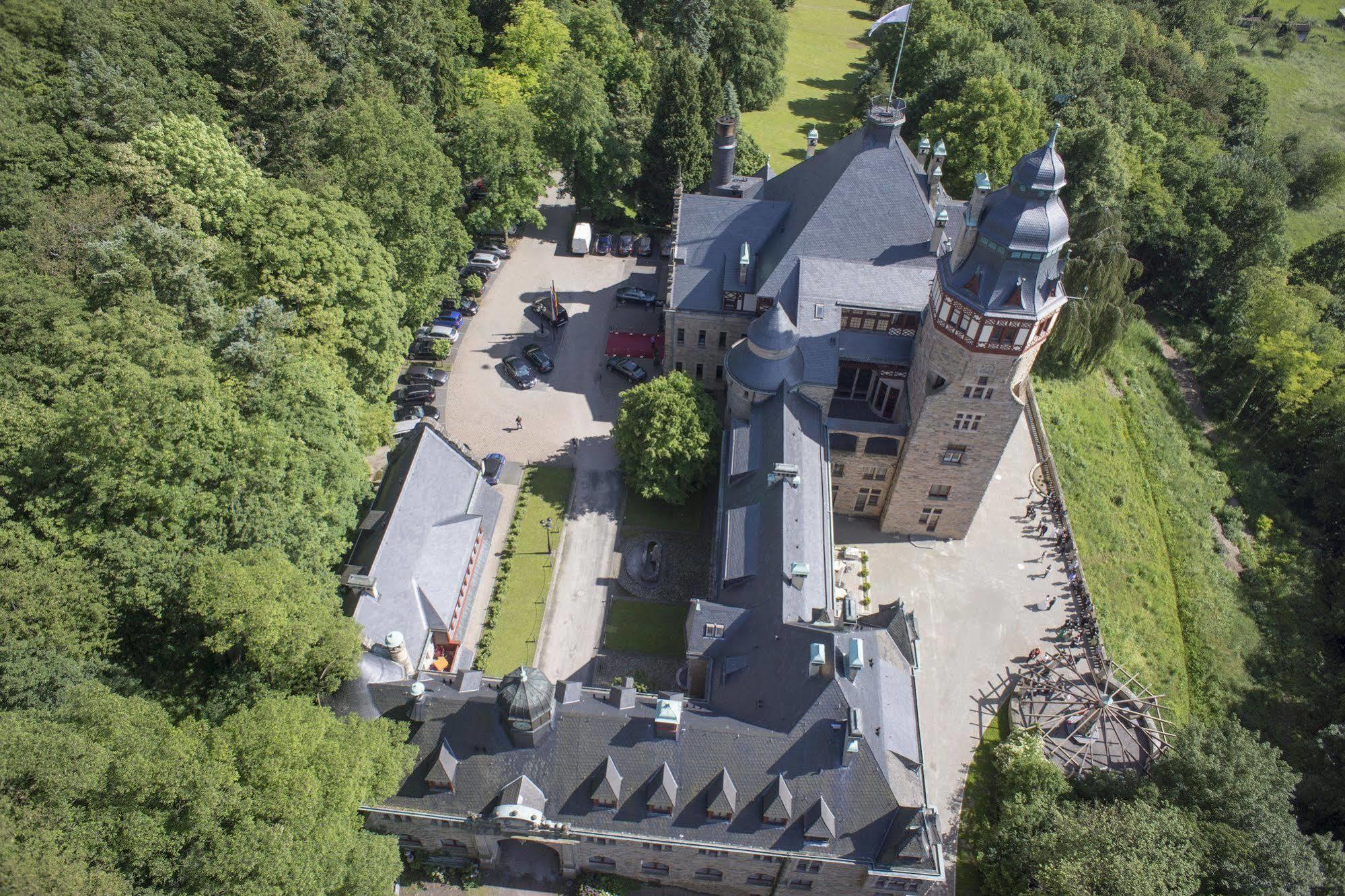 Schloss Hotel Wolfsbrunnen Schwebda Buitenkant foto